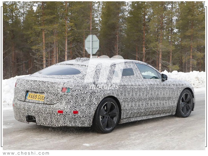 首次采用纯电驱动 捷豹全新XJ路试谍照曝光