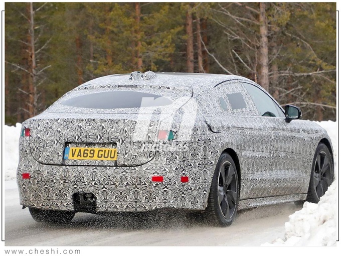 首次采用纯电驱动 捷豹全新XJ路试谍照曝光