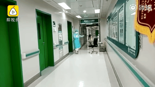 凌晨五点的医院走廊白衣天使手舞足蹈真相却让人落泪