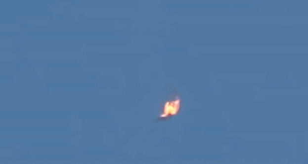 疑似叙政府军苏-24战机被击落画面