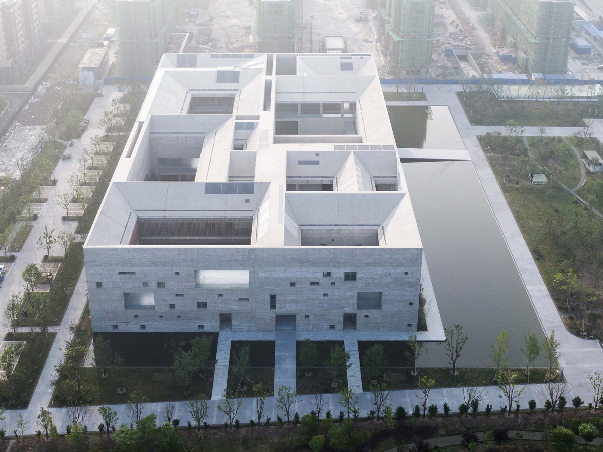 寿县文化艺术中心 / 朱锫建筑事务所