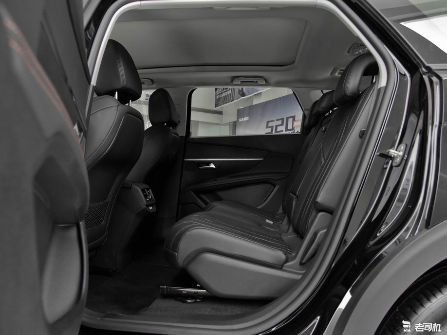 高舒适大空间 小哥带你看标致5008