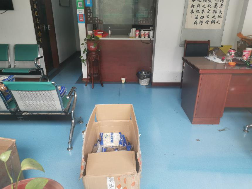 3月2日,张胜兵的诊所未营业。图片来源:每经记者 滑昂 摄
