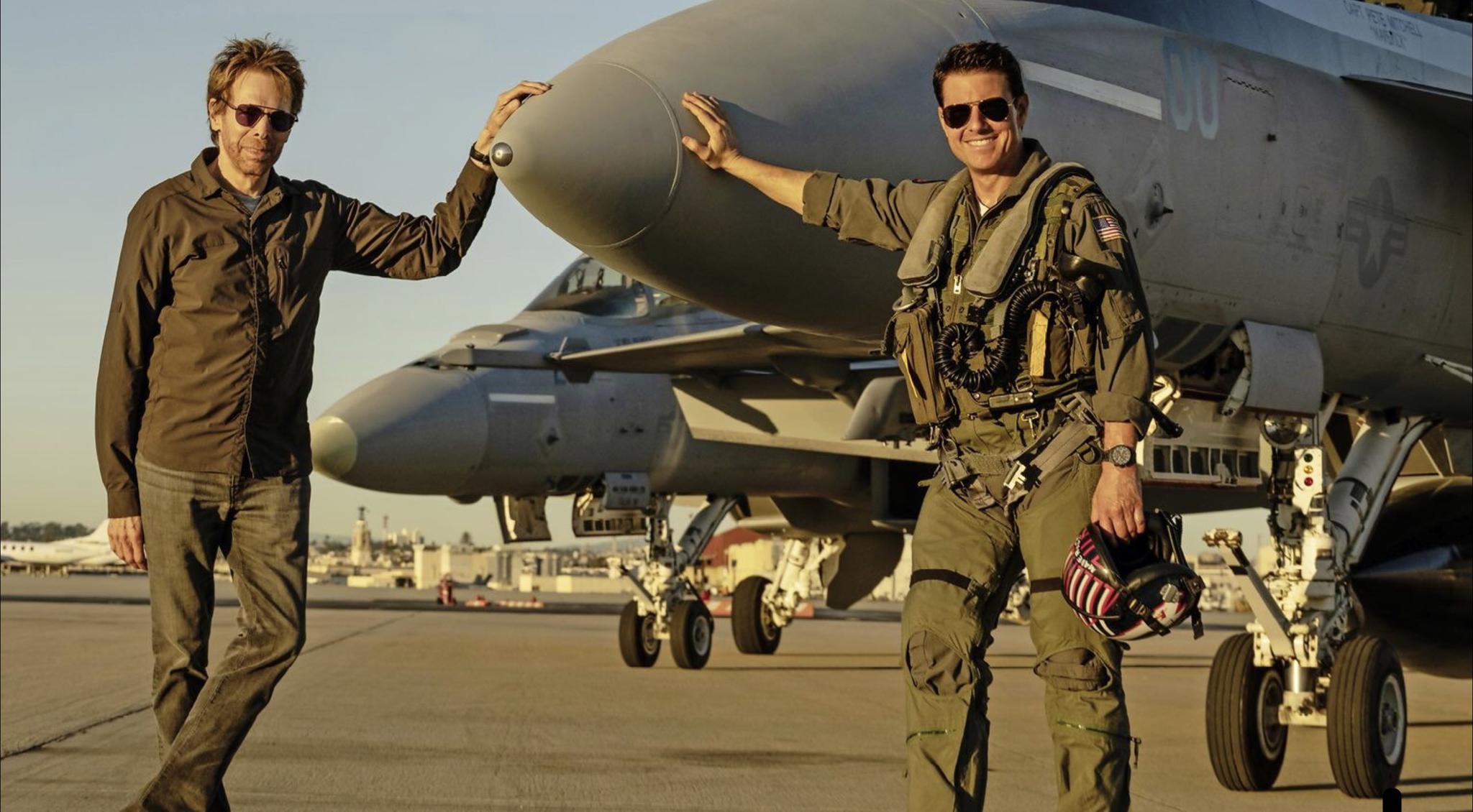 壮志凌云2全新剧照曝光阿汤哥穿军装霸气回归