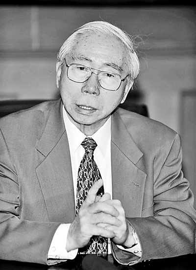 吕远用音符记录时代风云