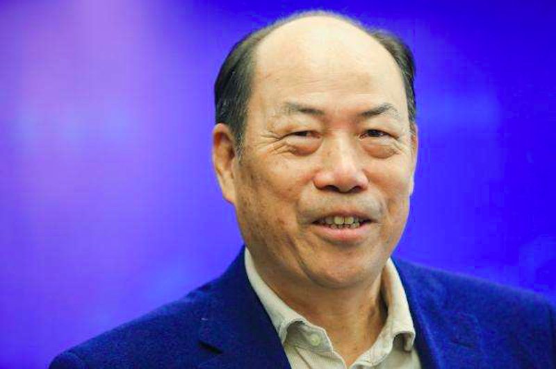 1980年到2013年,从包工头到千亿总裁,杨国强用了近33年.