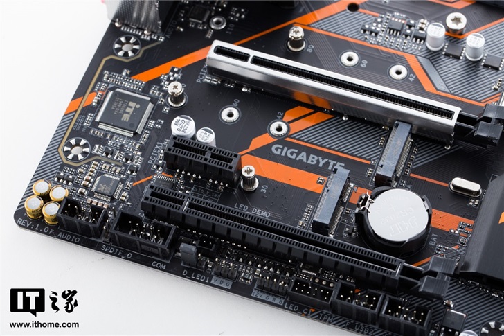 it之家评测室技嘉b365maoruselite主板体验百元小雕满足主流玩家各类