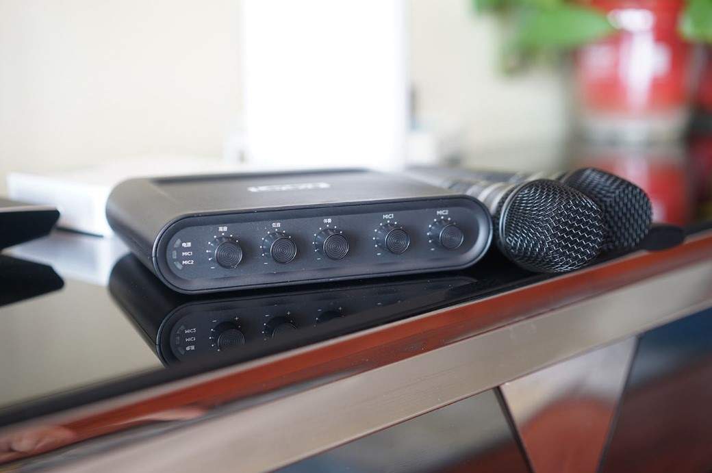 多图居家k歌利器联想小新点歌机bk10图赏