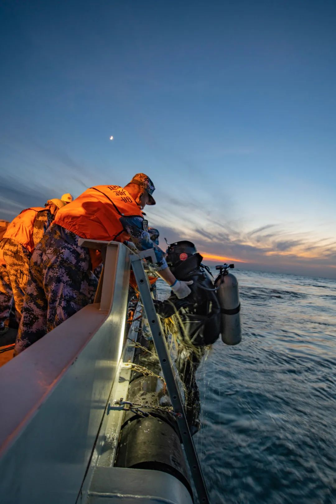 直击助力深海龙宫开辟生命通道