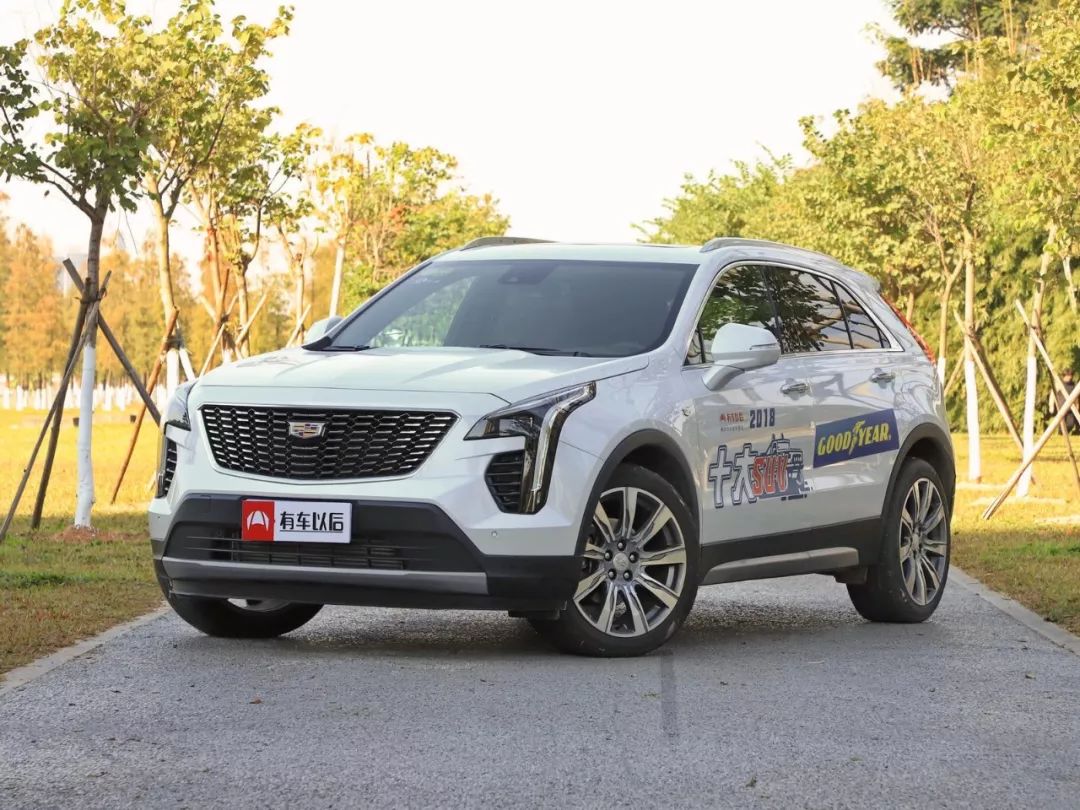 年轻人咬咬牙就买了，这几台20多万的入门豪华SUV实力大揭秘！