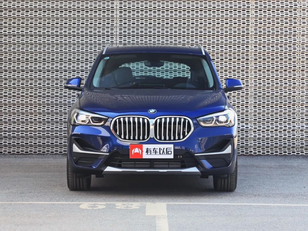 年轻人咬咬牙就买了，这几台20多万的入门豪华SUV实力大揭秘！