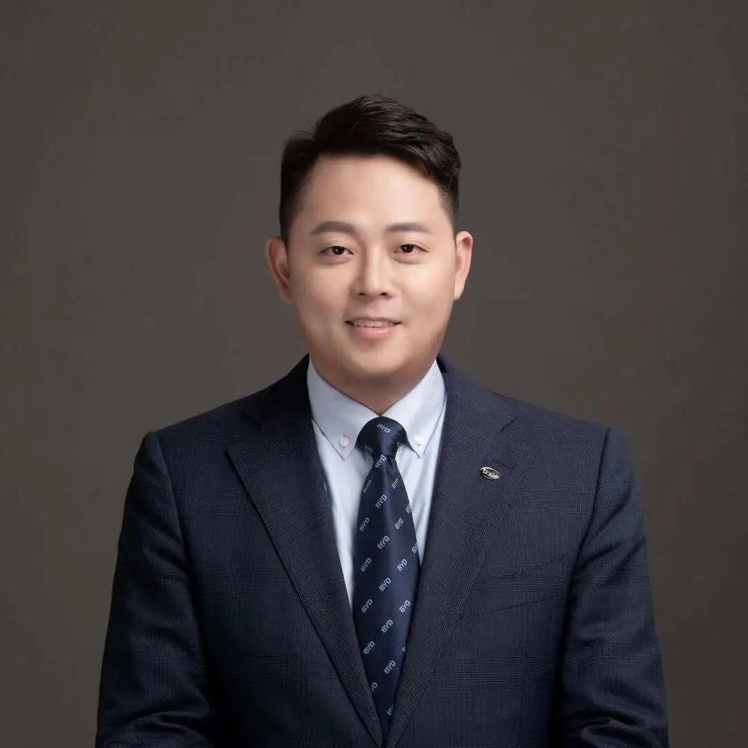 专访比亚迪总经理助理叶庭文