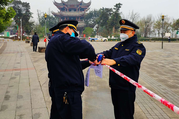 合川区城市管理执法队伍加强重点区域监管执法