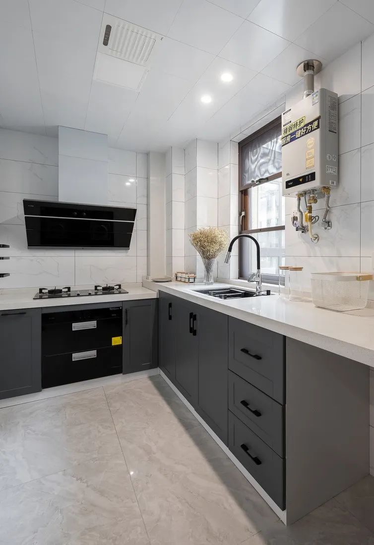 厨房做了高低台再也不用弯腰驼背做菜