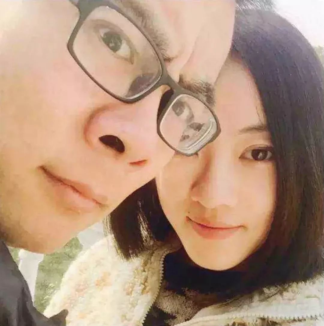 "不爱赚钱"的石榴婆和馒头大师02"迄今为止能阻止我们吵架的,只有死亡