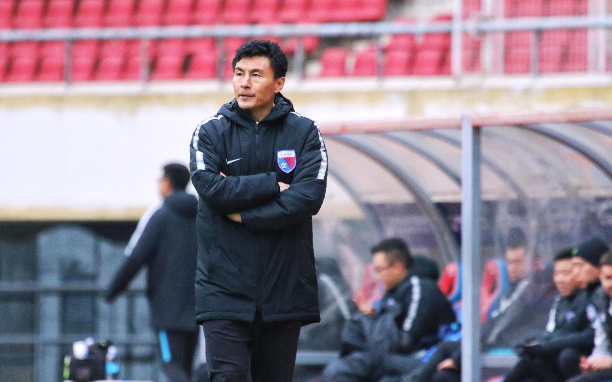 天海教练组组长李玮锋此前承认俱乐部“有官司”。图/Osports