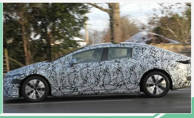 奔驰EQE谍照首曝 续航达600公里/预计2020年推出