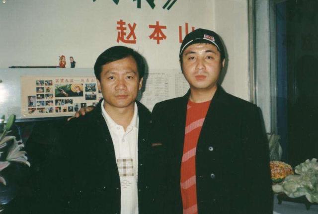 他是本山四号弟子,头发越掉越少,名气越来越大,出演角色遭人恨