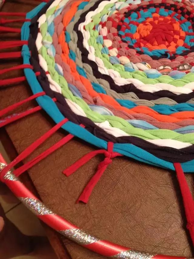 家里地毯就不缺了,附教程