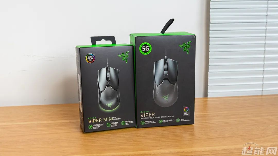 雷蛇毒蝰迷你版鼠标评测新款小钢炮更轻更舒适