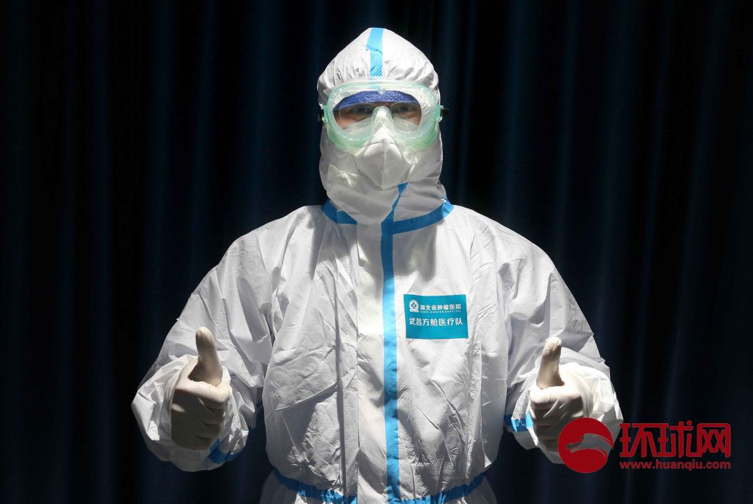 武汉抗疫医生老婆等我回来给你买包