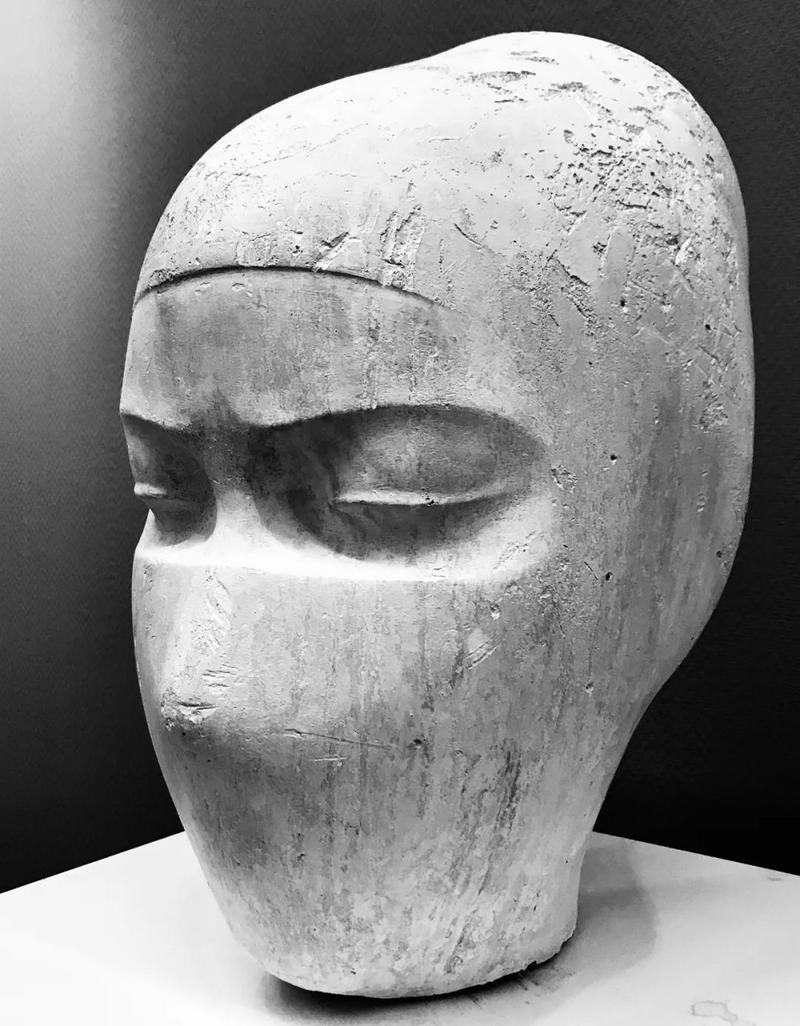 傅中望 生命使者 1984年 60cm×50cm×34cm 雕塑 石膏