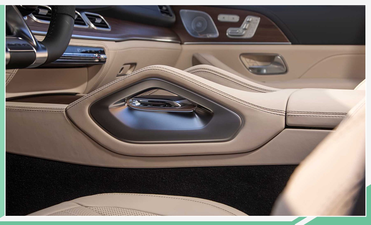 7座SUV加速仅4.2秒 全新AMG GLS 63官图发布