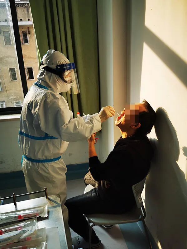 一线护士长口述核酸检测采样工作中不为人知的细节