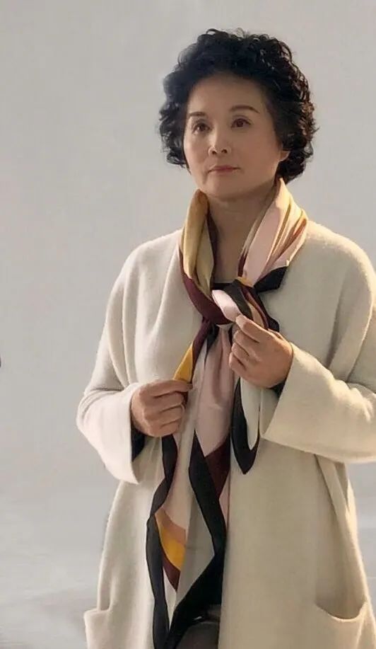 申声传情:吴冕讲述"从没想过,有一天我会去工厂做口罩"