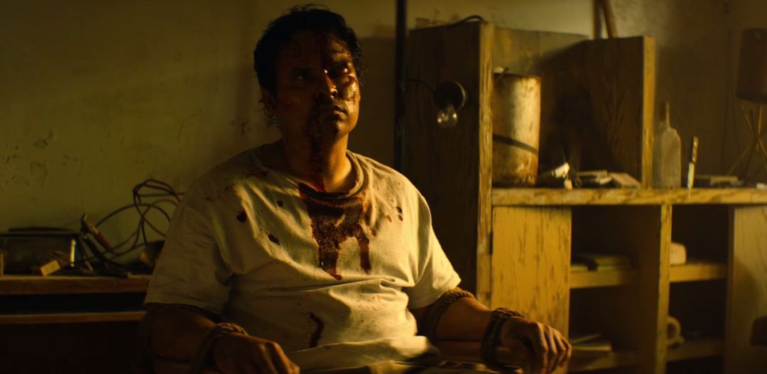 在第一季的结尾,dea(美国缉毒署)探员奇奇·卡马雷纳被"瓜达拉哈拉