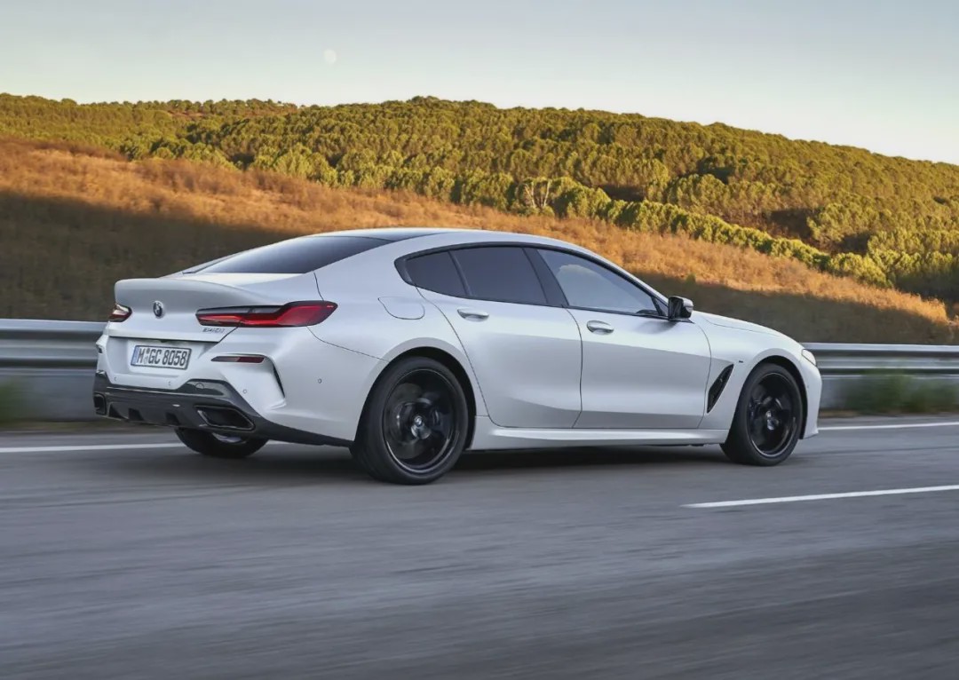 给你100万元 这三款四门轿跑车该怎么选?