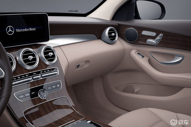 现款C级内饰设计