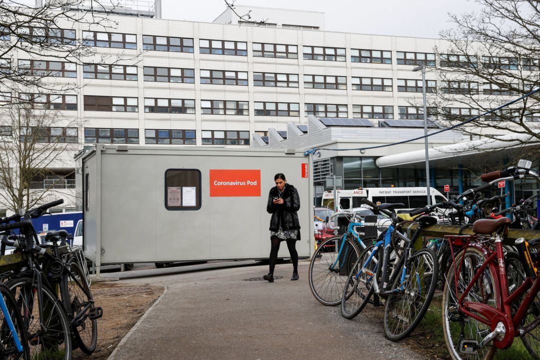 在这紧要关头德国却把瑞士的口罩截胡了