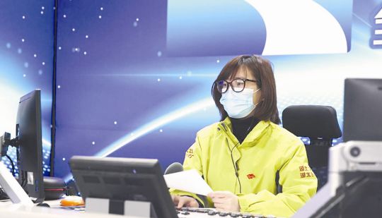 湖北之声记者柳芳:因为有你们,武汉才"英雄"
