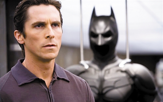 贝尔演完蝙蝠侠,又加入"雷神"