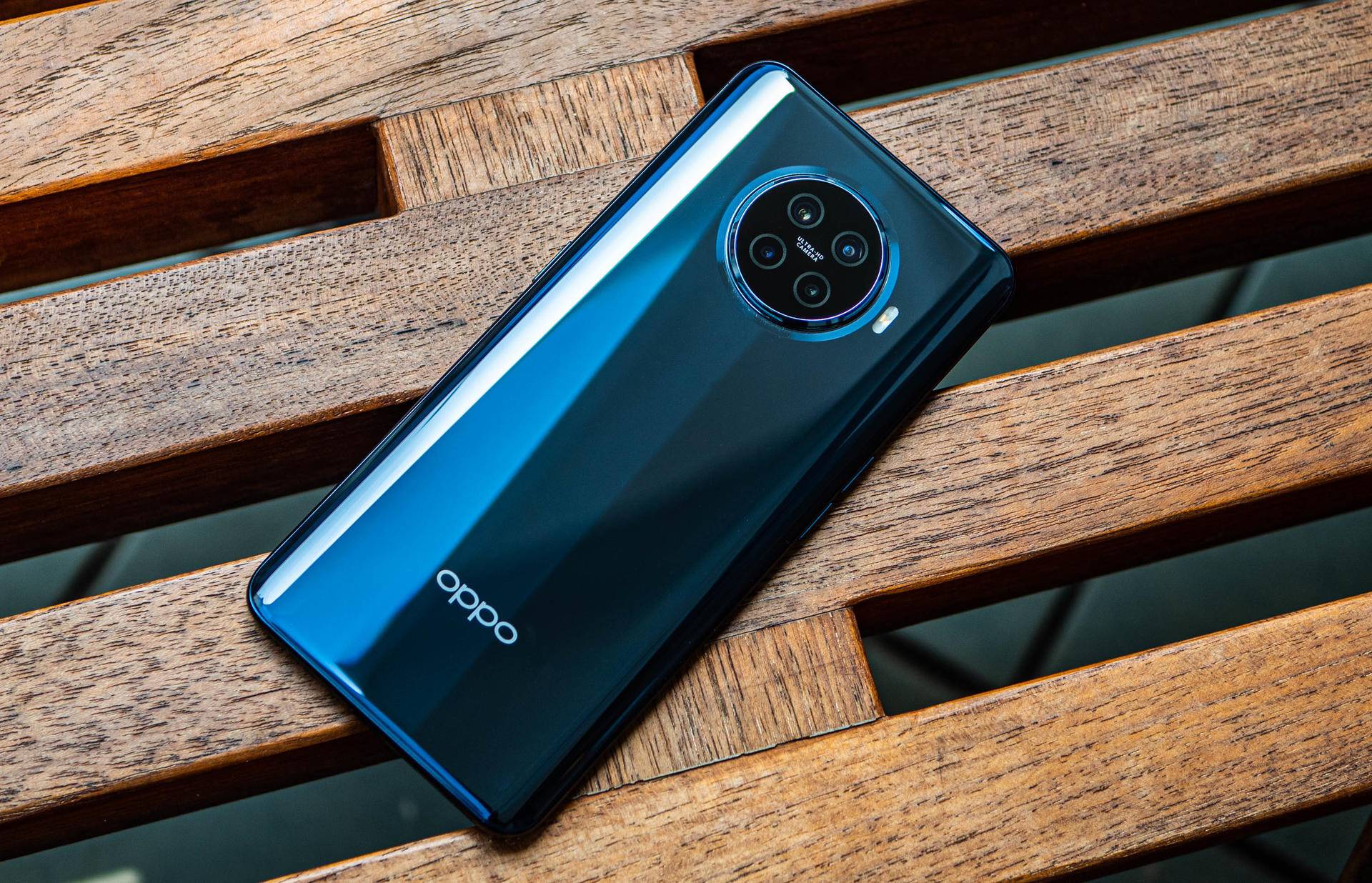 90hz185g的骁龙865玩久手不累的oppoace2