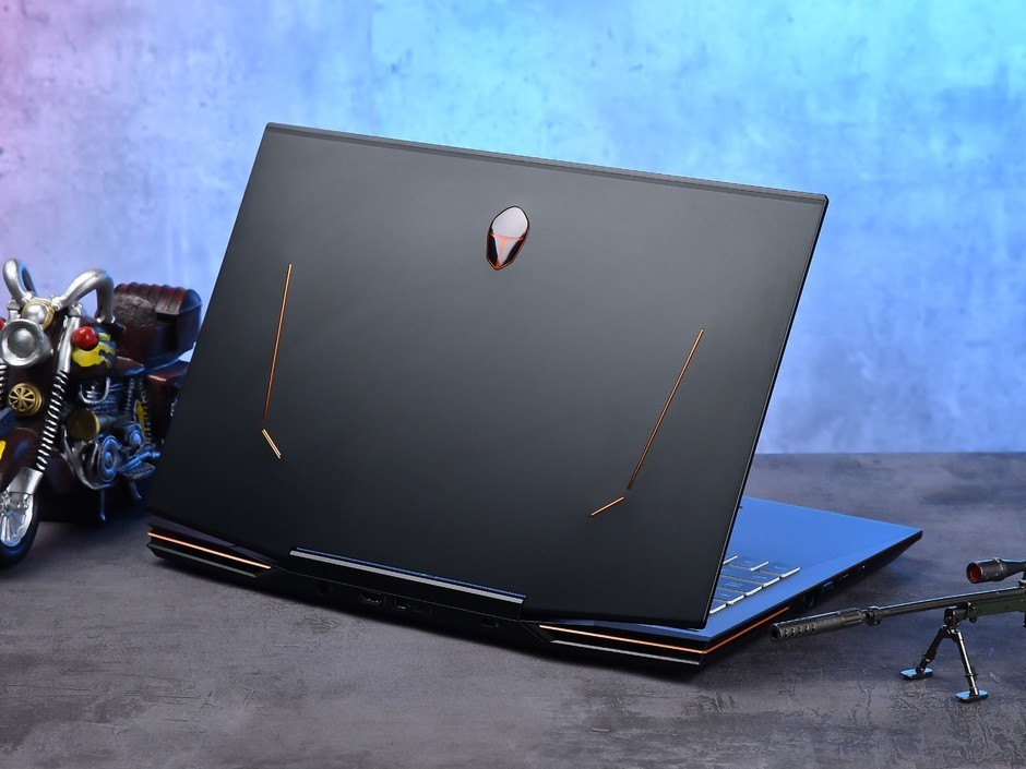 十代酷睿 super独显 雷神911pro晖金2代图赏