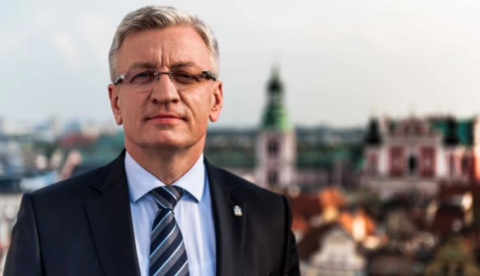 波兰波兹南市市长雅采克·亚斯科维亚克,图片来自波兹南市政府网站.