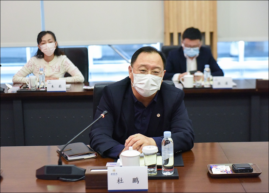 胡建华会见平安集团党委副书记杜鹏