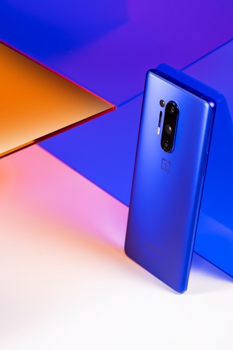 以颜值打天下一加8pro蓝调配色将于27日开售