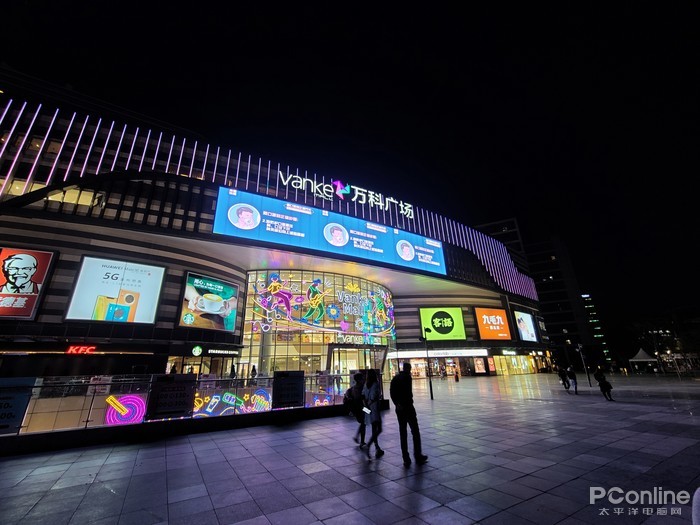 三星S20 Ultra对iPhone 11 Pro Max:顶级旗舰的较量