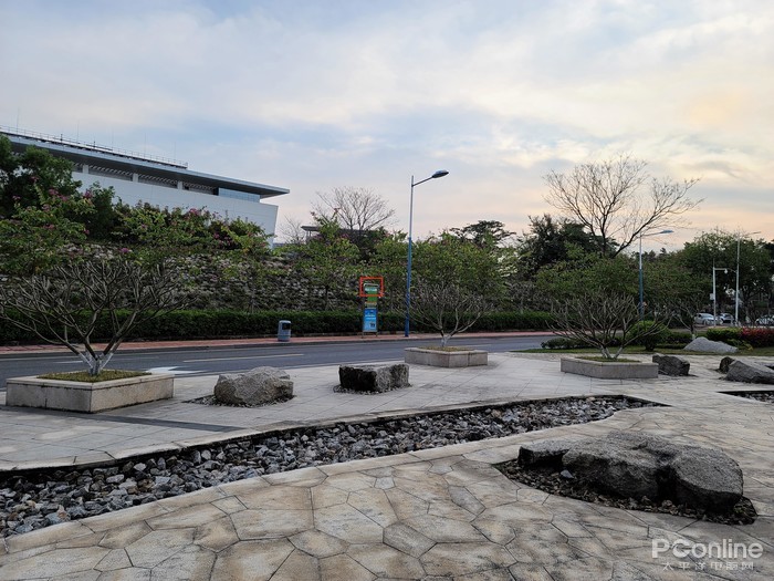 三星S20 Ultra对iPhone 11 Pro Max:顶级旗舰的较量