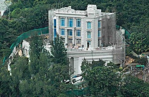 北京搜狐焦点 2020-04-23 10:53:11   他购置的位于香港深水湾79号