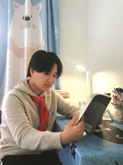 文明从读书起步,人生从感悟成长——记上海市航华第二中学第十五届