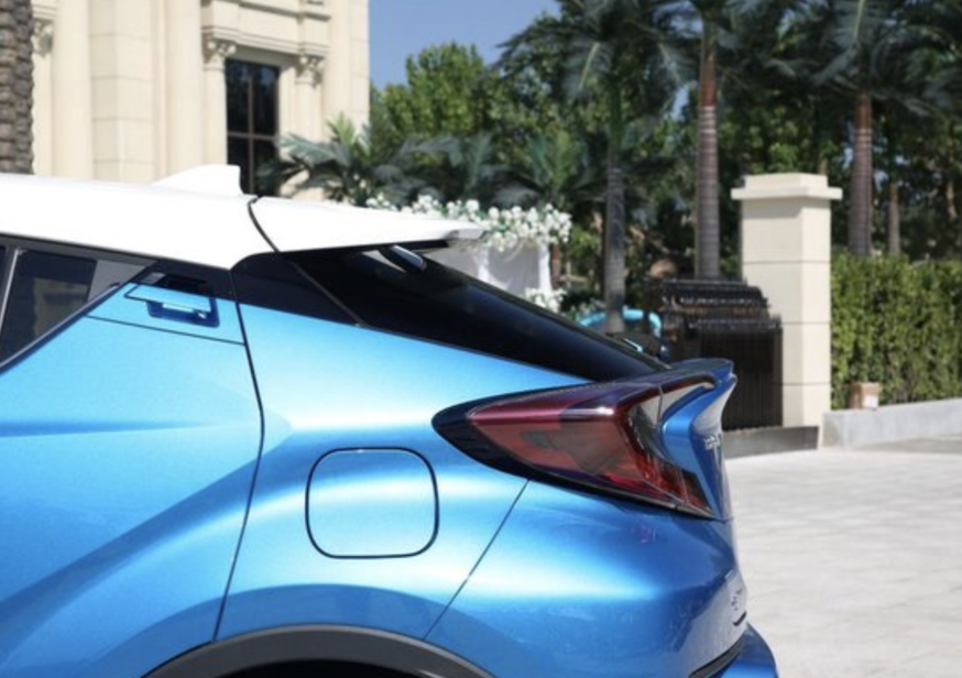 颜值控会选择谁？CX-30“硬钢”奕泽