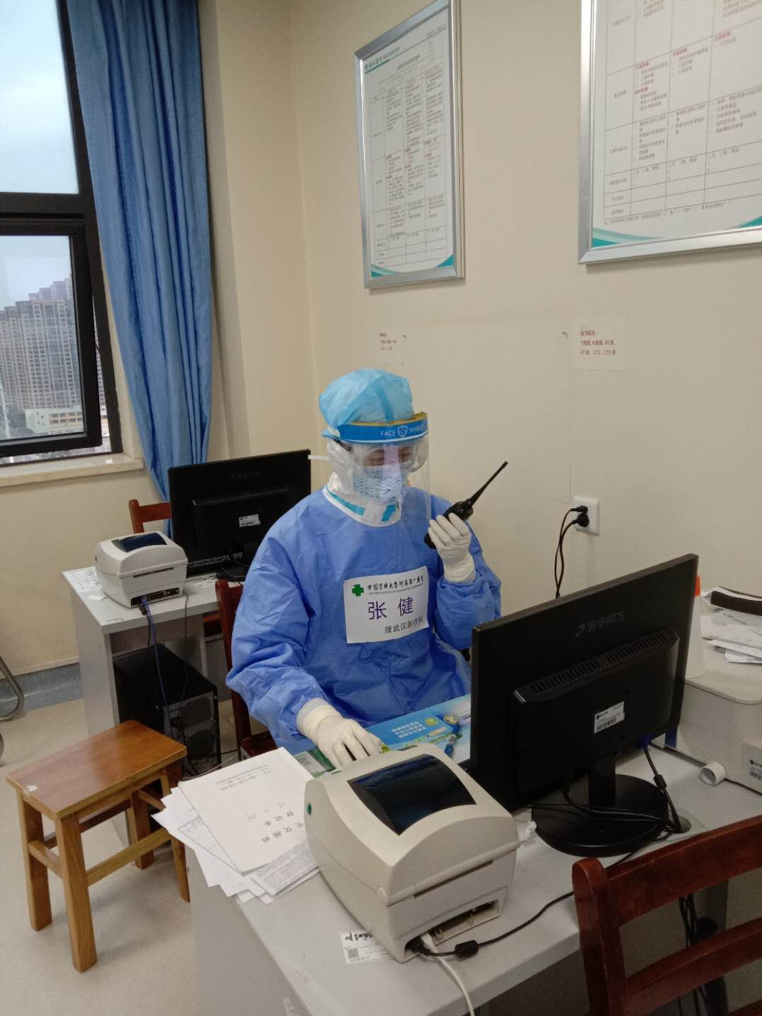 援鄂医生50天就像过山车武汉医务人员应被关注