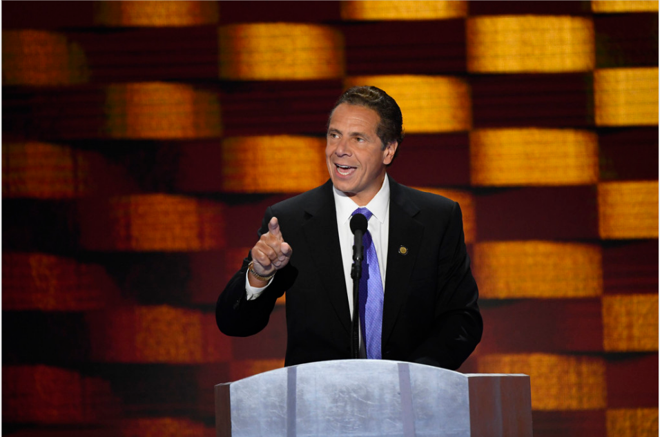 资料图:纽约州州长科莫(东方ic)