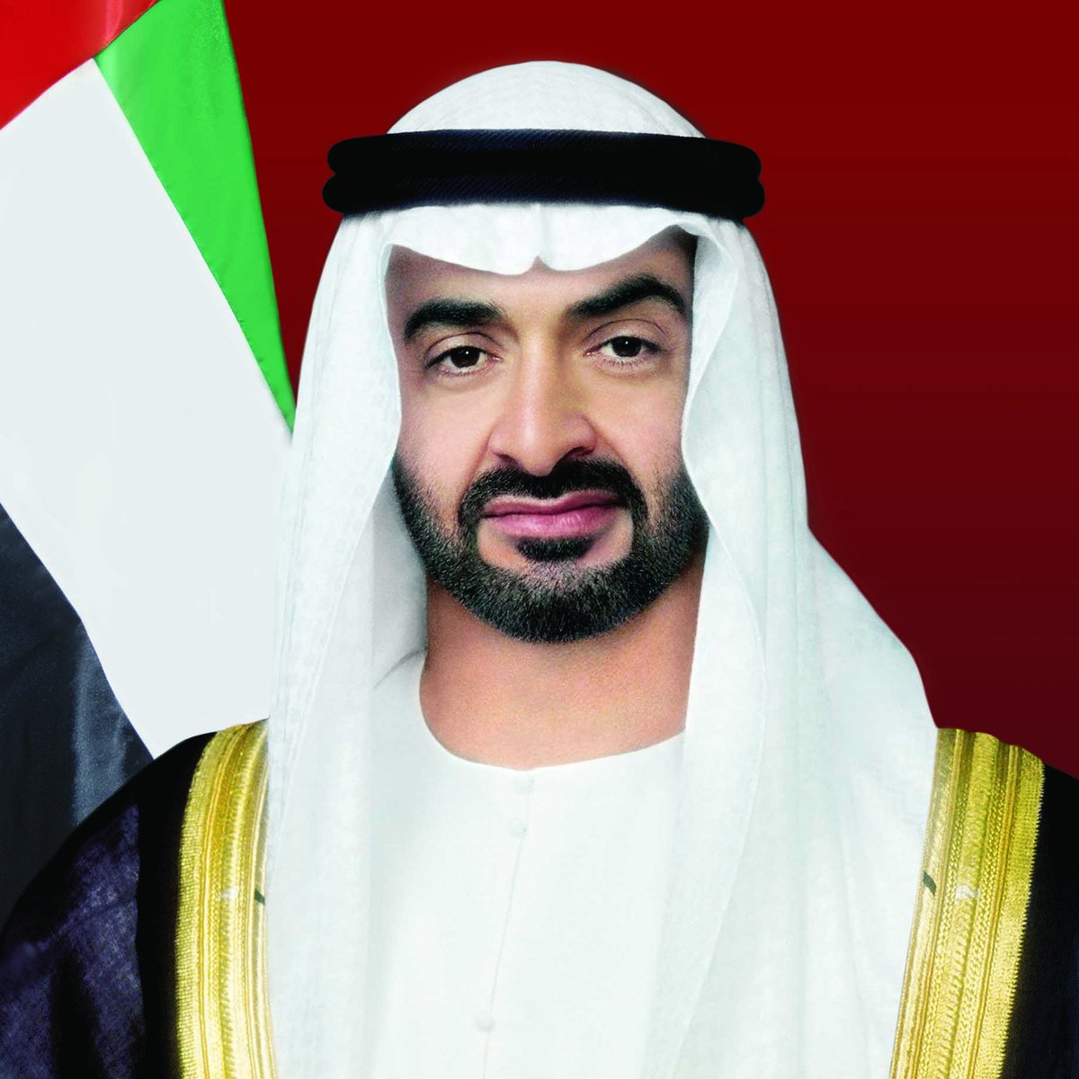 阿联酋阿布扎比王储用三种语言发文哀悼今天我们同中国站在一起