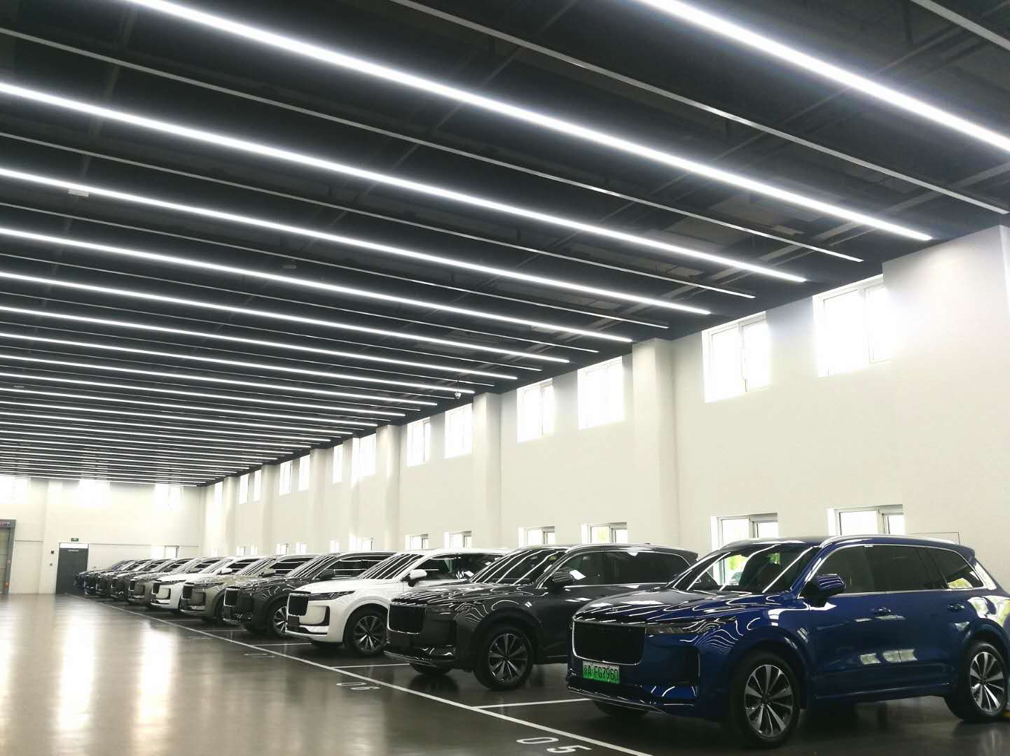 不再纠结于增程式 理想ONE改定位为插电混动