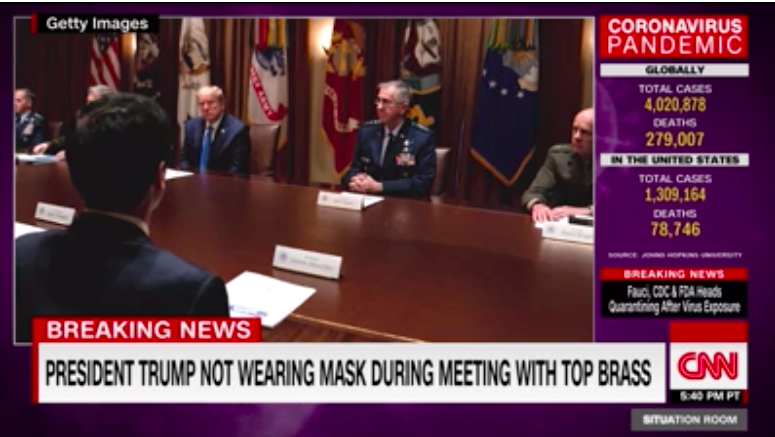  △特朗普在白宫会见高层军事官员  图片来源：美国有线电视新闻网